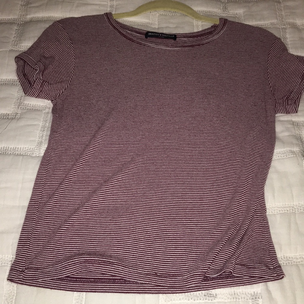 BRANDY MELVILLE MAROON STRIPED TEE